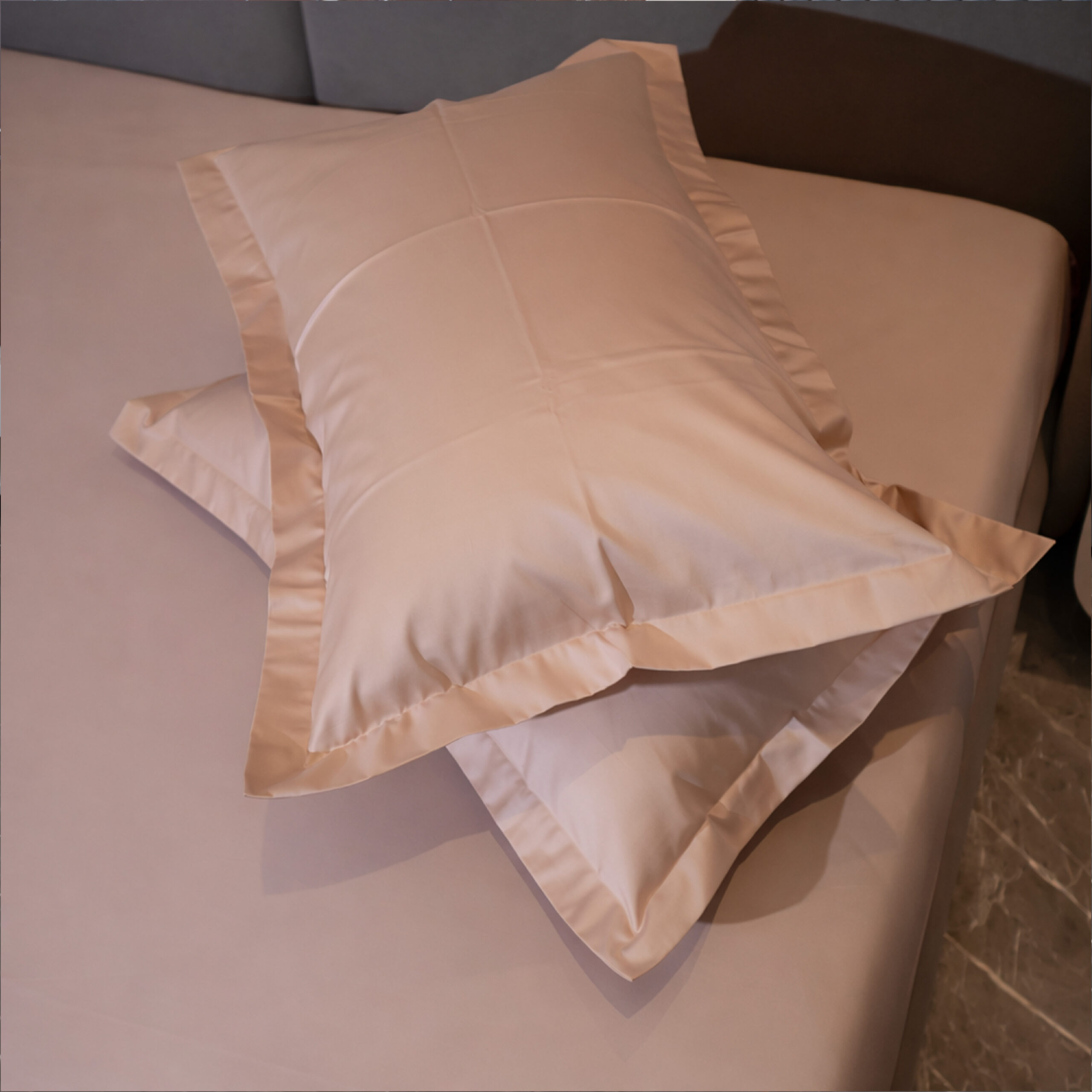 Champagne Ivory Plain Double Bedsheet Set – 400 TC Cotton - Image 4